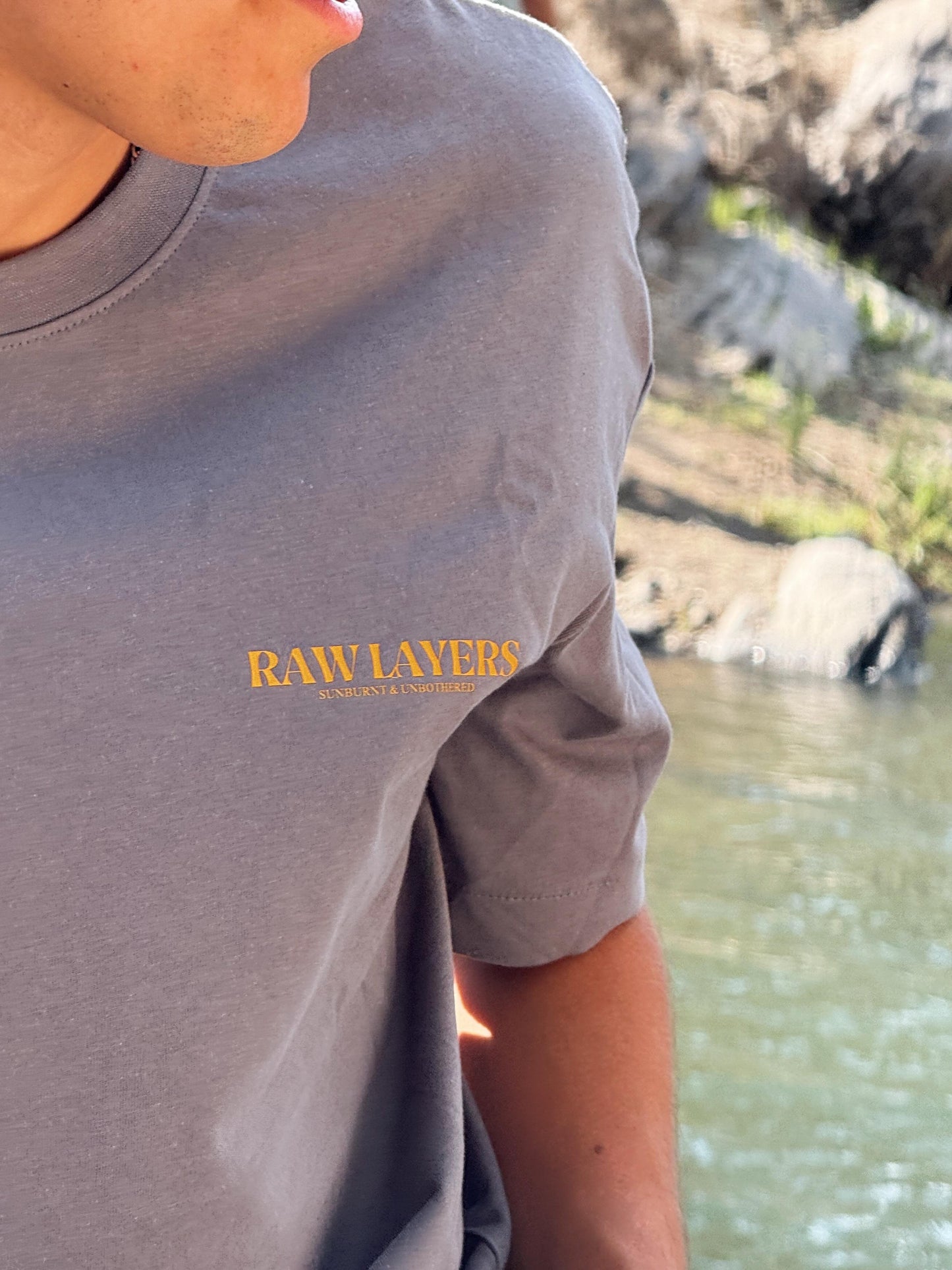 TOO HOT TO CARE CLUB STORM GREY TEE