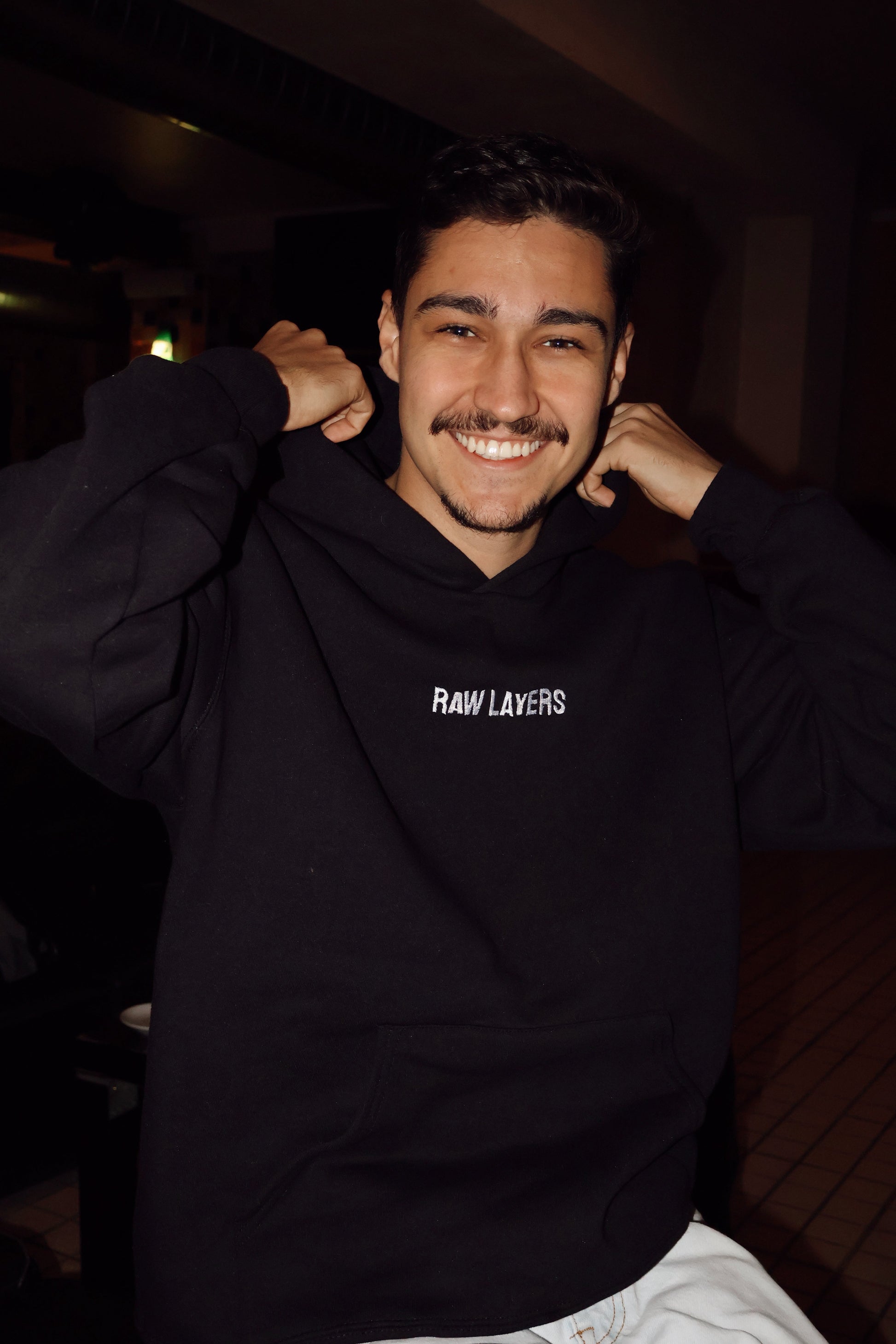 EVERYDAY CORE HOODIE BLACK Novidades
