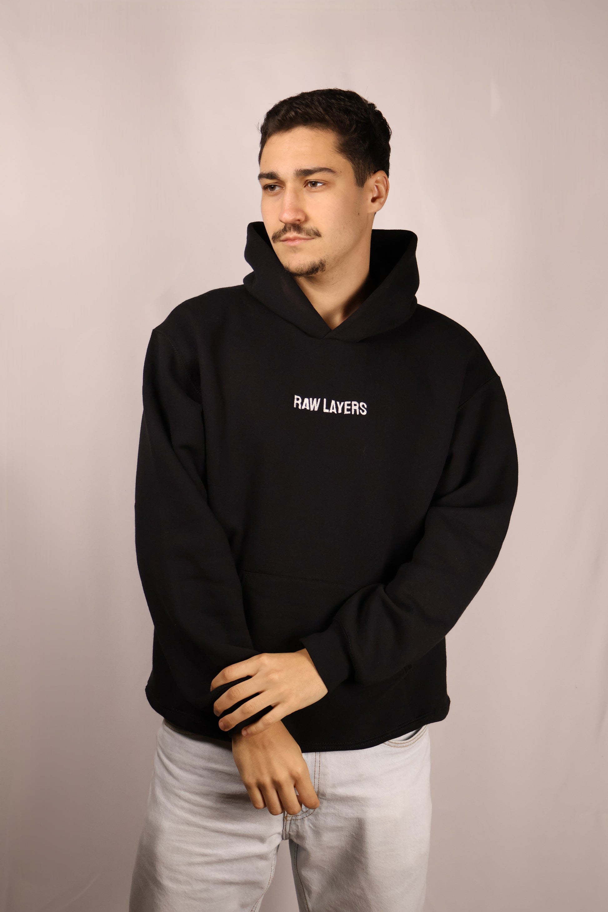 EVERYDAY CORE HOODIE BLACK Novidades