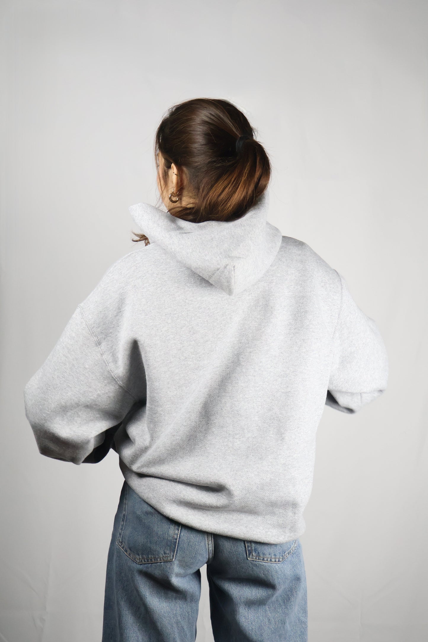 EVERYDAY CORE HOODIE GREY Novidades