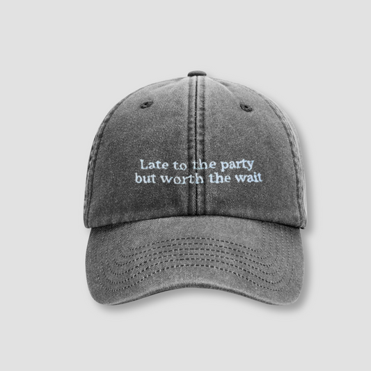 THE HAT CLOCK BLACK