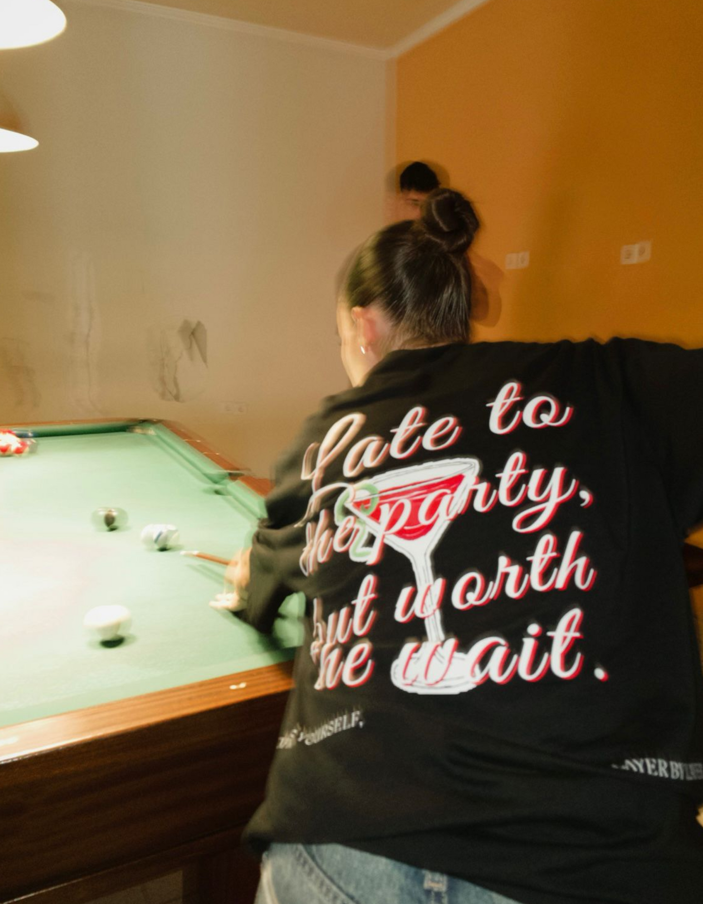 COSMOPOLITAN BLACK TEE
