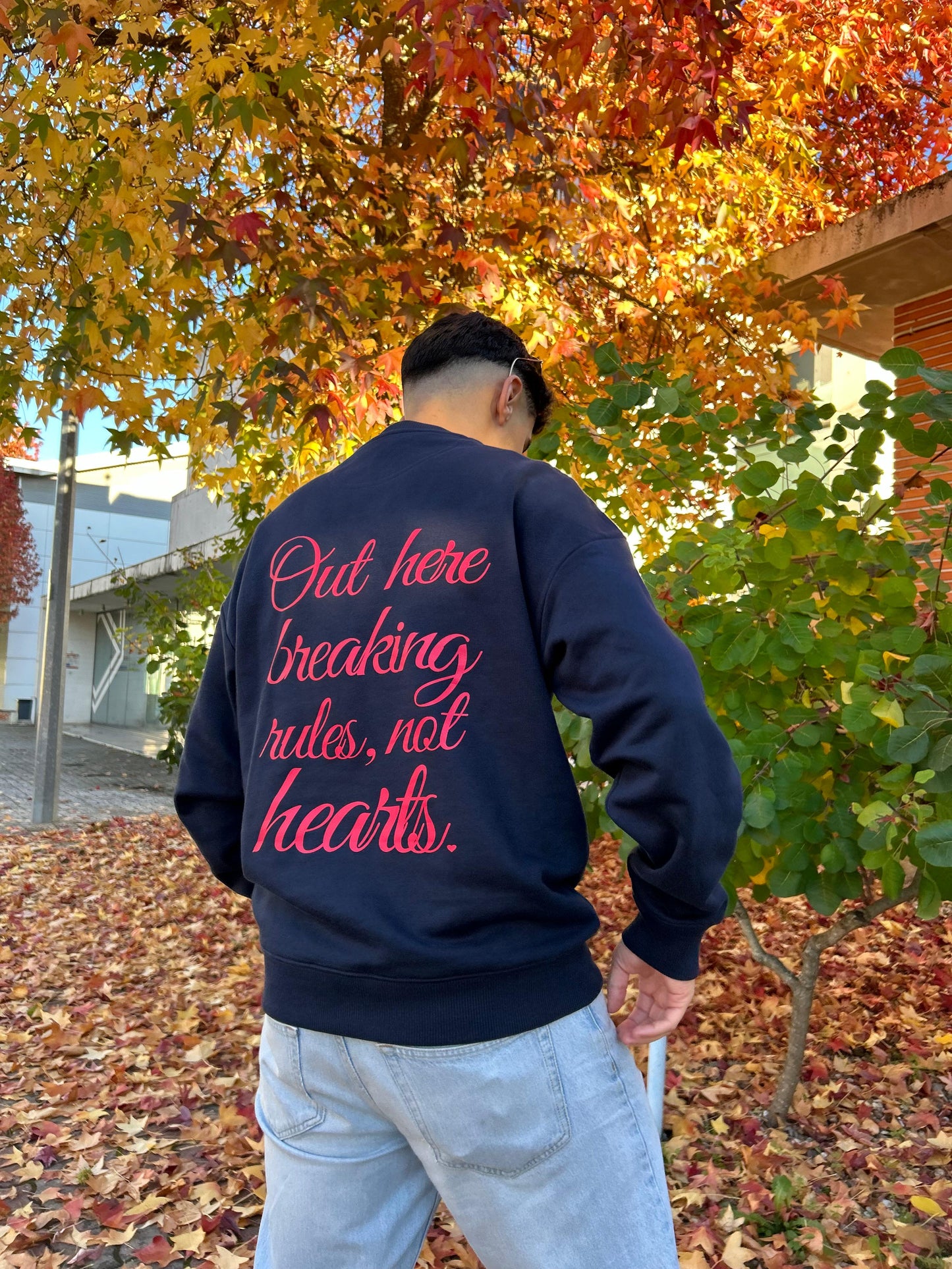 RULESBREAKER SWEATHIRT