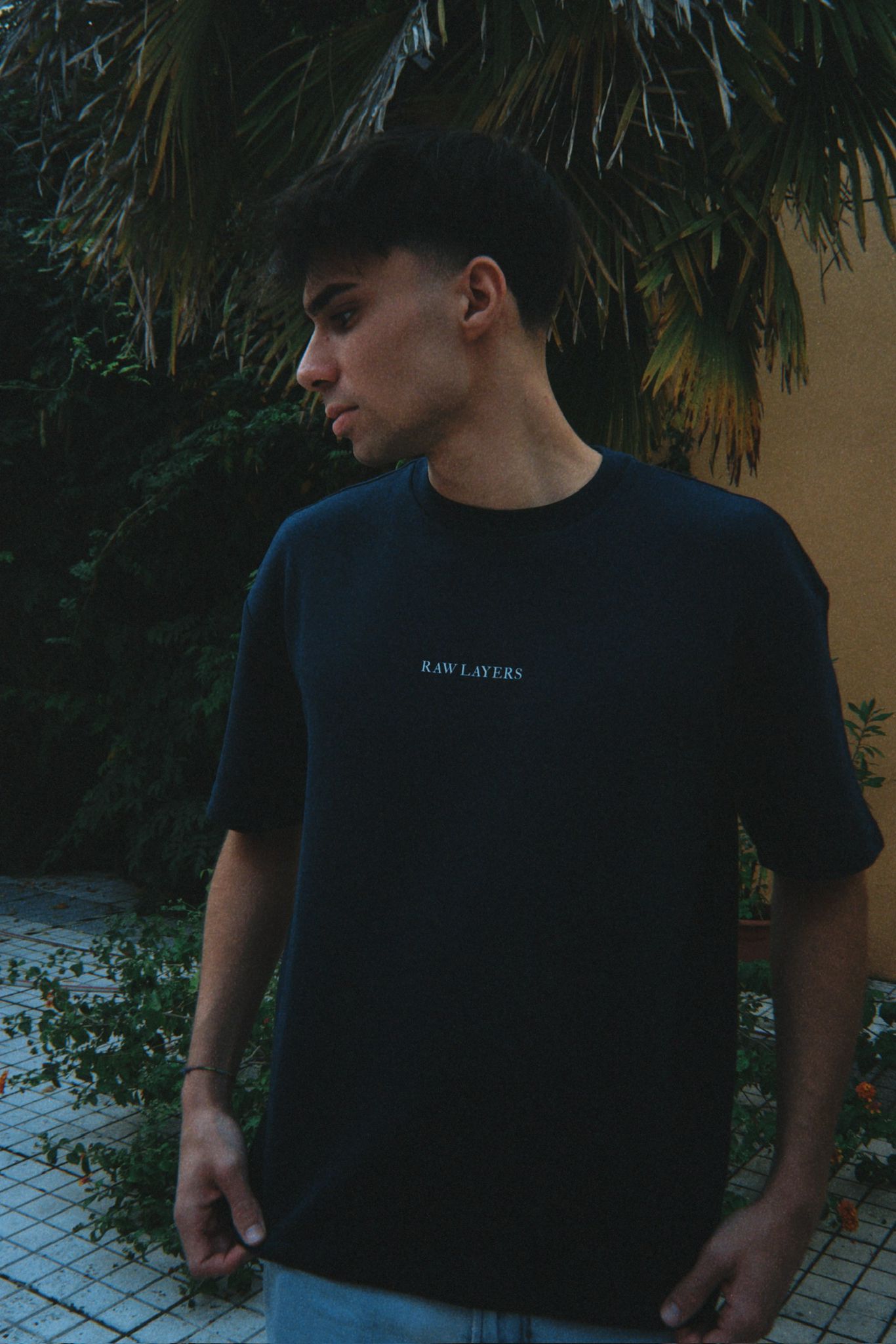 CLASSIC NAVY BLUE TEE